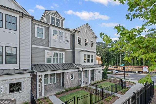 1976 Flying Scotsman Drive 8, Kennesaw, GA 30144