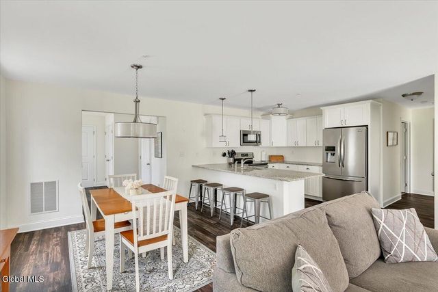 3604 Brunswick Meadows Way, Troy, NY 12182