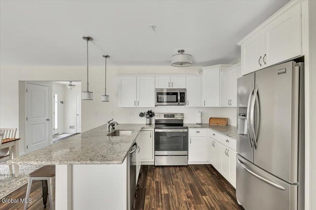3604 Brunswick Meadows Way, Troy, NY 12182