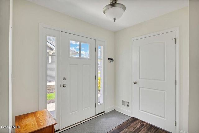 3604 Brunswick Meadows Way, Troy, NY 12182