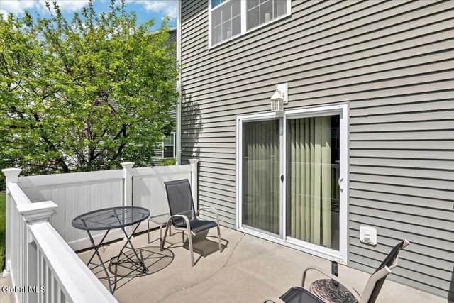 3604 Brunswick Meadows Way, Troy, NY 12182