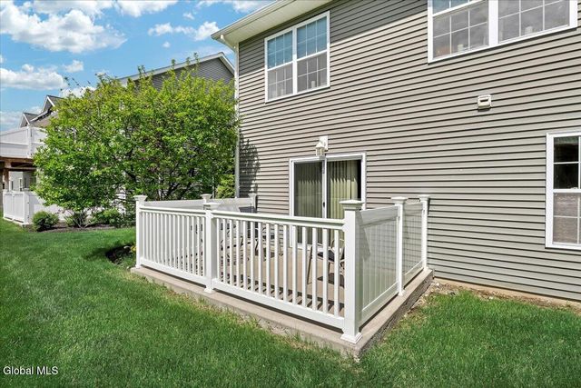 3604 Brunswick Meadows Way, Troy, NY 12182