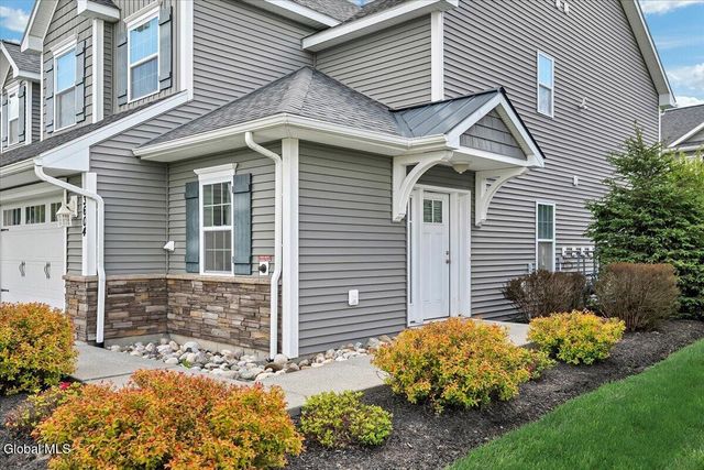 3604 Brunswick Meadows Way, Troy, NY 12182