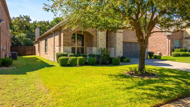 804 Bandelier Lane, Mansfield, TX 76063