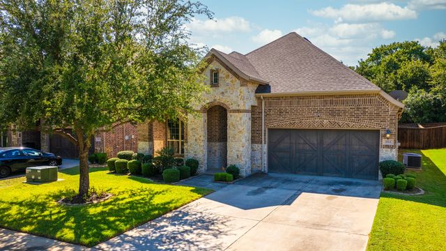 804 Bandelier Lane, Mansfield, TX 76063