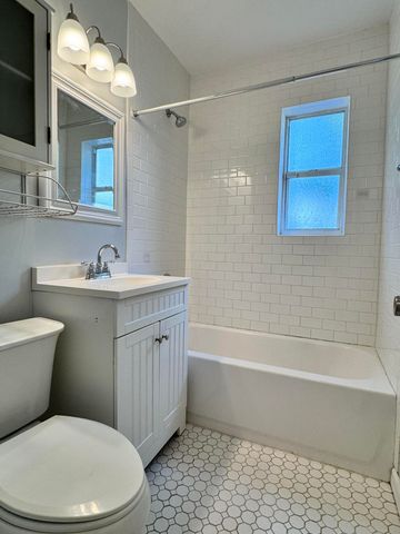 3012 Glenwood Road, West Palm Beach, FL 33405