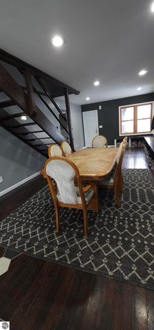 105 N Burgess Street, West Branch, MI 48661