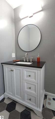 105 N Burgess Street, West Branch, MI 48661