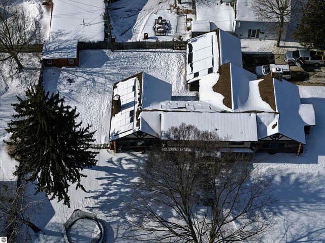 105 N Burgess Street, West Branch, MI 48661