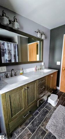 105 N Burgess Street, West Branch, MI 48661