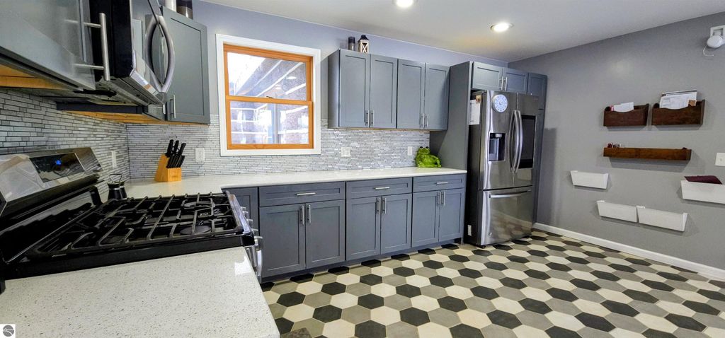 Image 12 of property listing at 105 N Burgess Street, West Branch, MI 48661