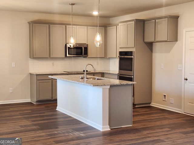 1646 Fuma Leaf Way 278, Mcdonough, GA 30253