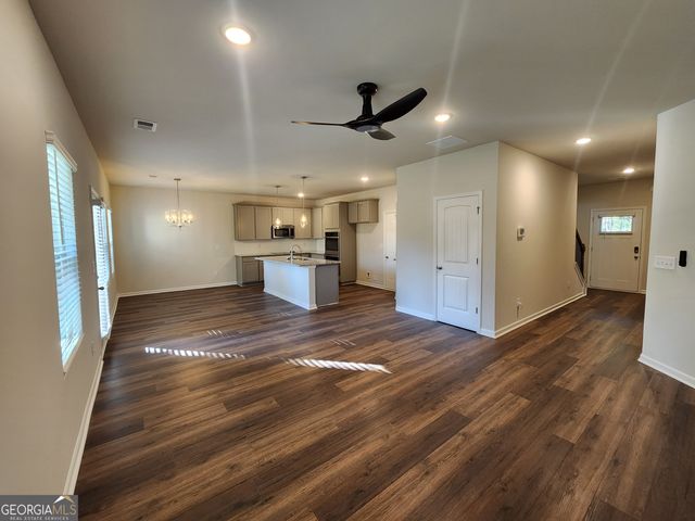 1646 Fuma Leaf Way 278, Mcdonough, GA 30253