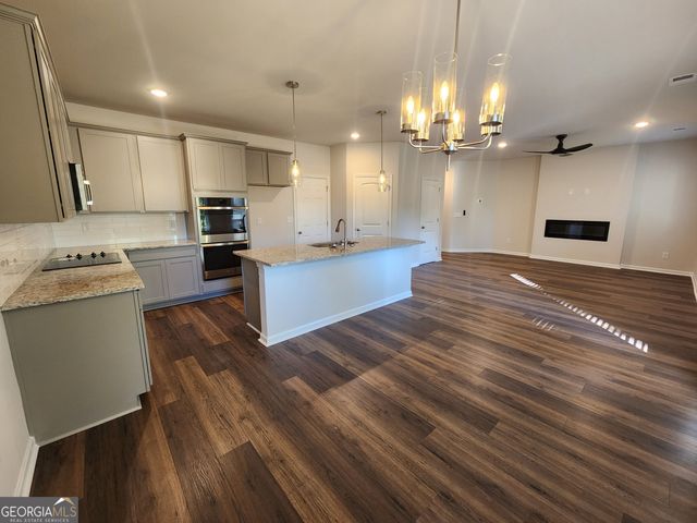 1646 Fuma Leaf Way 278, Mcdonough, GA 30253