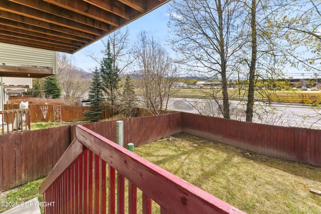 5608 Tudor Square Court, Anchorage, AK 99504