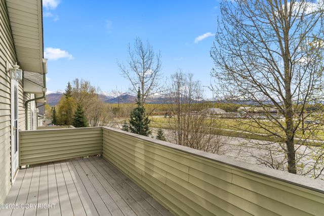5608 Tudor Square Court, Anchorage, AK 99504
