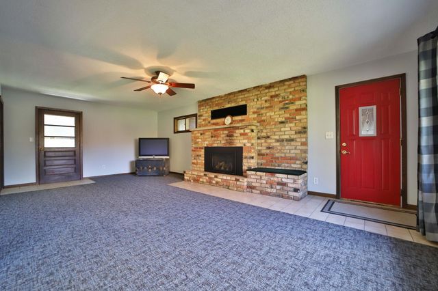 12108 Oakridge Road, Brainerd, MN 56401