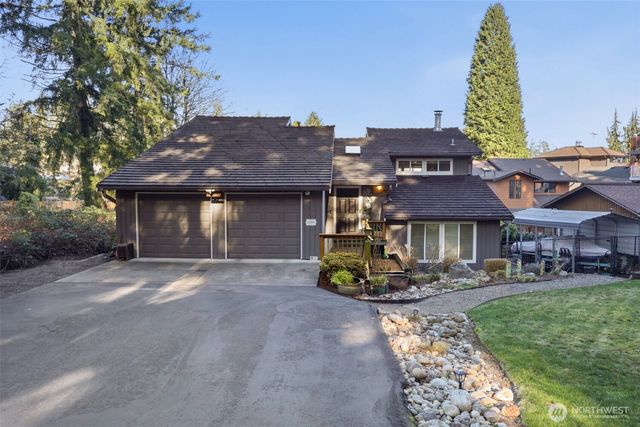 22534 SE 304th Place, Black Diamond, WA 98010