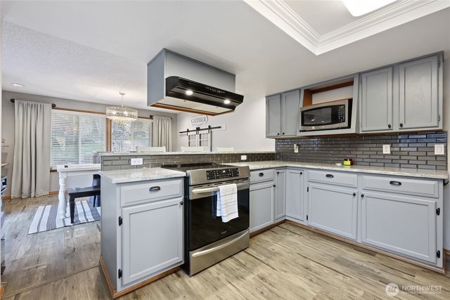 22534 SE 304th Place, Black Diamond, WA 98010