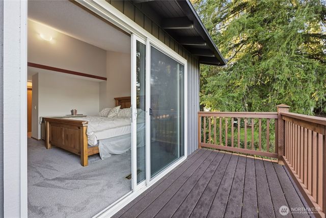 22534 SE 304th Place, Black Diamond, WA 98010