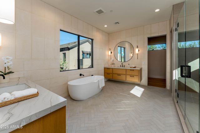 9775 E Hidden Valley Road, Scottsdale, AZ 85262