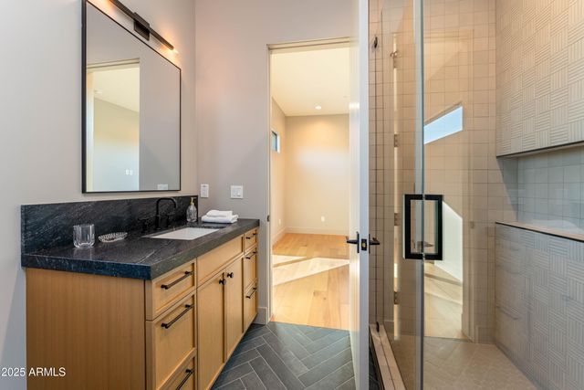 9775 E Hidden Valley Road, Scottsdale, AZ 85262