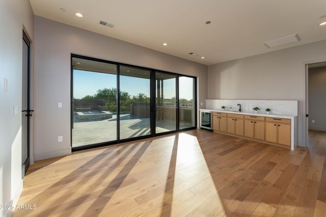 9775 E Hidden Valley Road, Scottsdale, AZ 85262