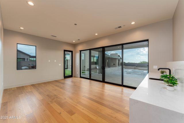 9775 E Hidden Valley Road, Scottsdale, AZ 85262