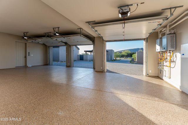 9775 E Hidden Valley Road, Scottsdale, AZ 85262