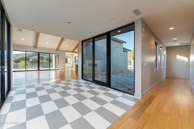 9775 E Hidden Valley Road, Scottsdale, AZ 85262