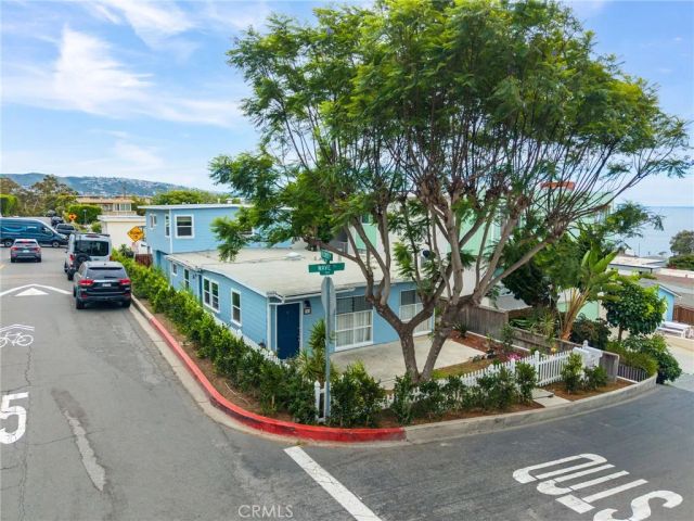 297 Wave Street, Laguna Beach, CA 92651