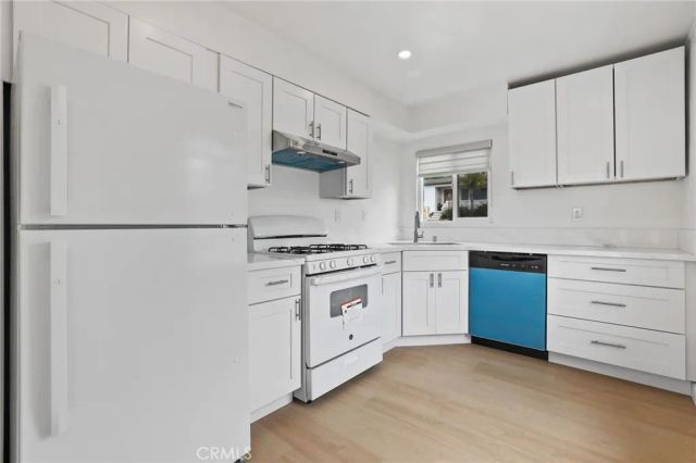 297 Wave Street, Laguna Beach, CA 92651
