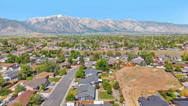 693 Lassen Way, Gardnerville, NV 89460