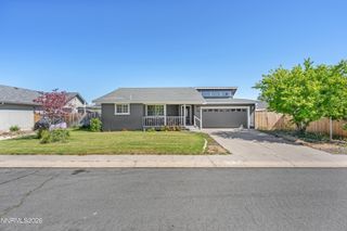 693 Lassen Way, Gardnerville, NV 89460