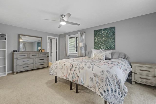 1437 E GLENDALE AVENUE, Appleton, WI 54911