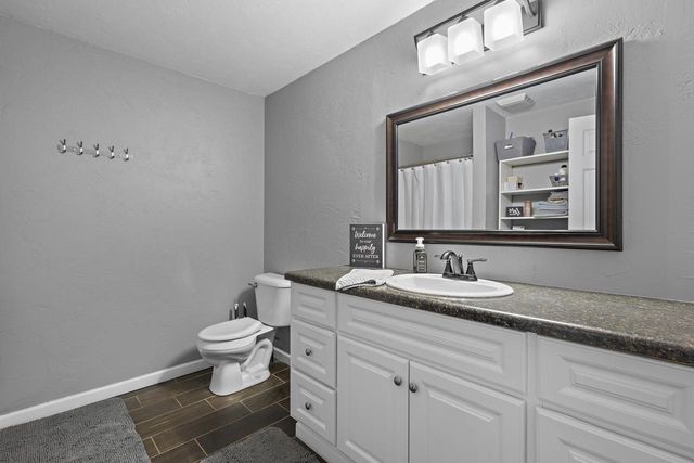 1437 E GLENDALE AVENUE, Appleton, WI 54911