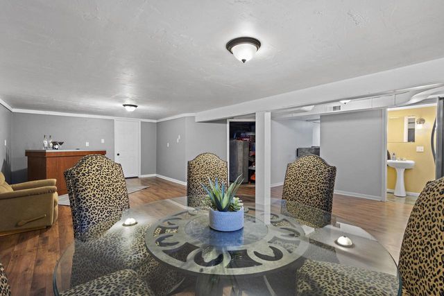 1437 E GLENDALE AVENUE, Appleton, WI 54911