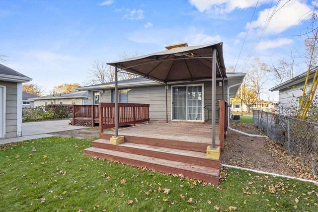 1437 E GLENDALE AVENUE, Appleton, WI 54911