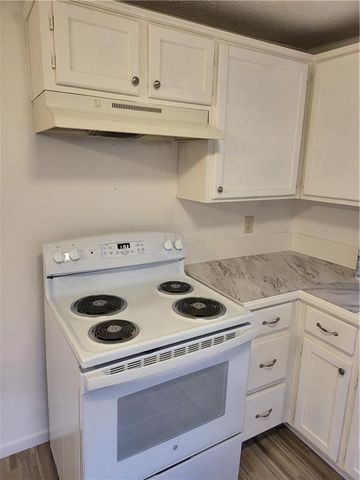 1018 Osage Street, Leavenworth, KS 66048