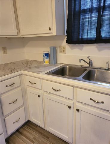 1018 Osage Street, Leavenworth, KS 66048