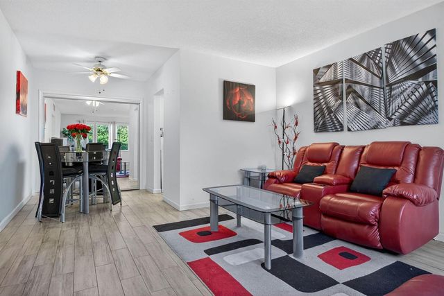 418 S Cypress Road 110, Pompano Beach, FL 33060