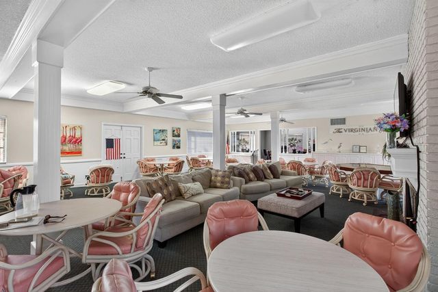 418 S Cypress Road 110, Pompano Beach, FL 33060