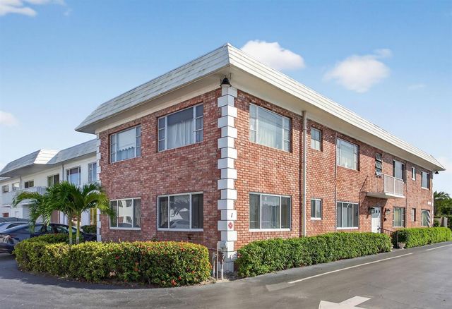 418 S Cypress Road 110, Pompano Beach, FL 33060