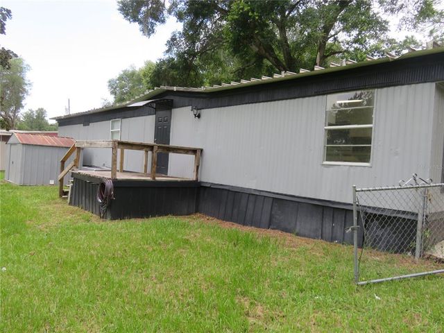 1385 SE 160TH TERRACE, Ocklawaha, FL 32179