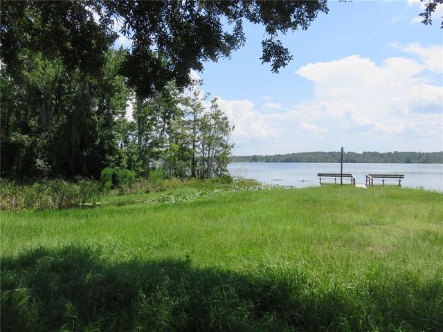 1385 SE 160TH TERRACE, Ocklawaha, FL 32179