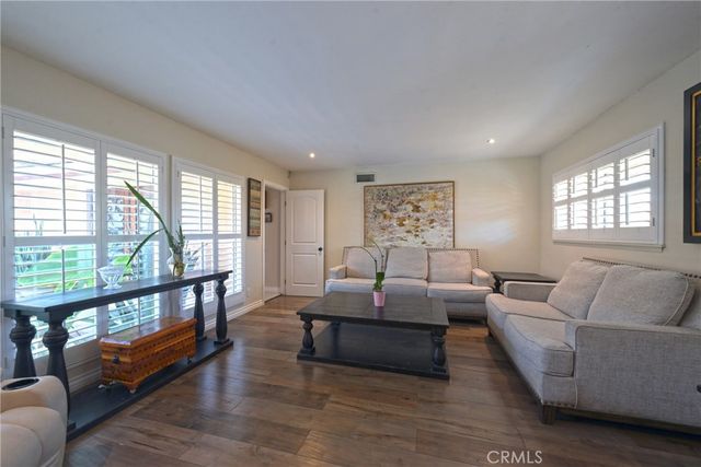 512 S Shouse, Covina, CA 91724