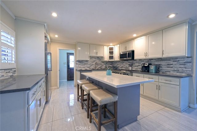 512 S Shouse, Covina, CA 91724