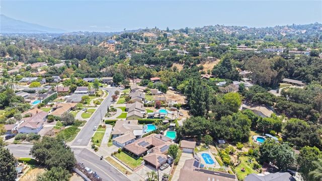 512 S Shouse, Covina, CA 91724