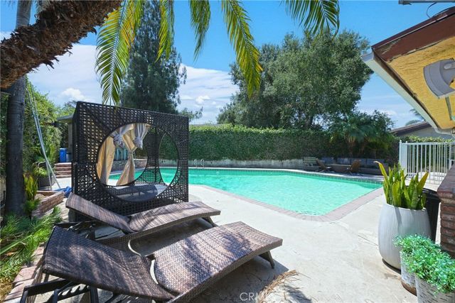 512 S Shouse, Covina, CA 91724
