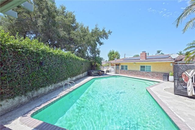 512 S Shouse, Covina, CA 91724